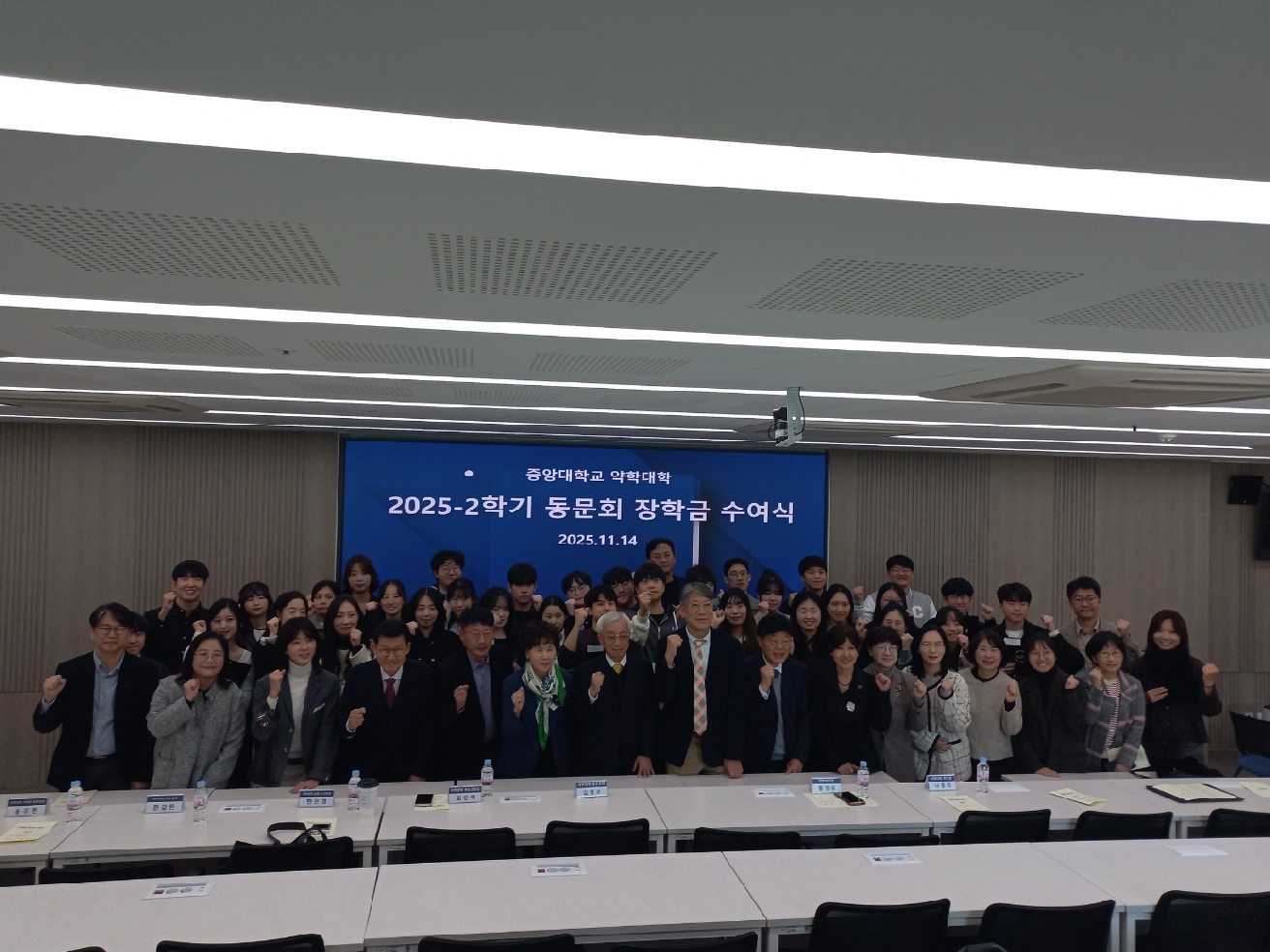 갤러리 이미지
